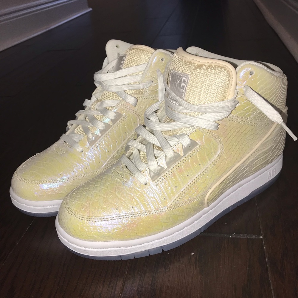 Nike Air Python (M 8.5) NWOT